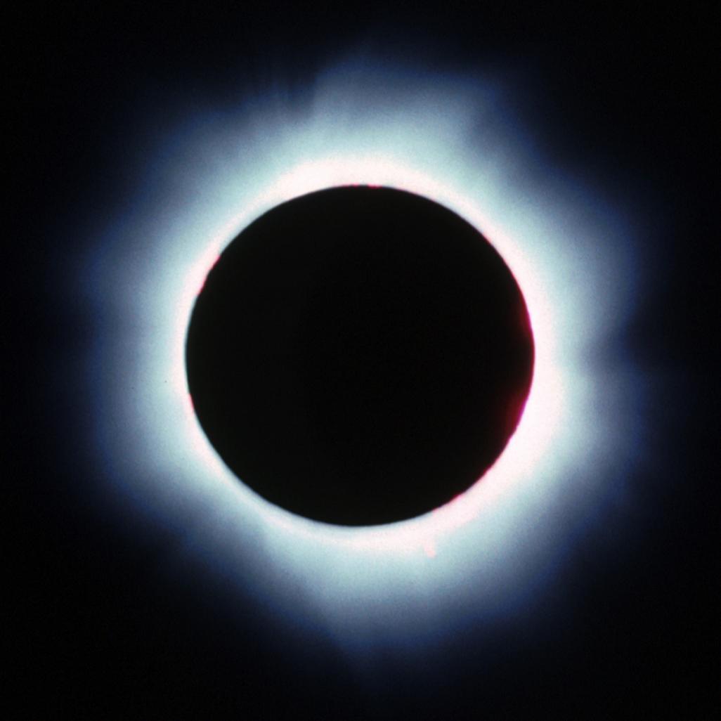 Large size eclipse image