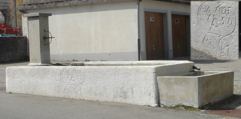 Fontaine, Rue du Franc-Alleu 5–10, Lignières, RACN 010-6456-00218